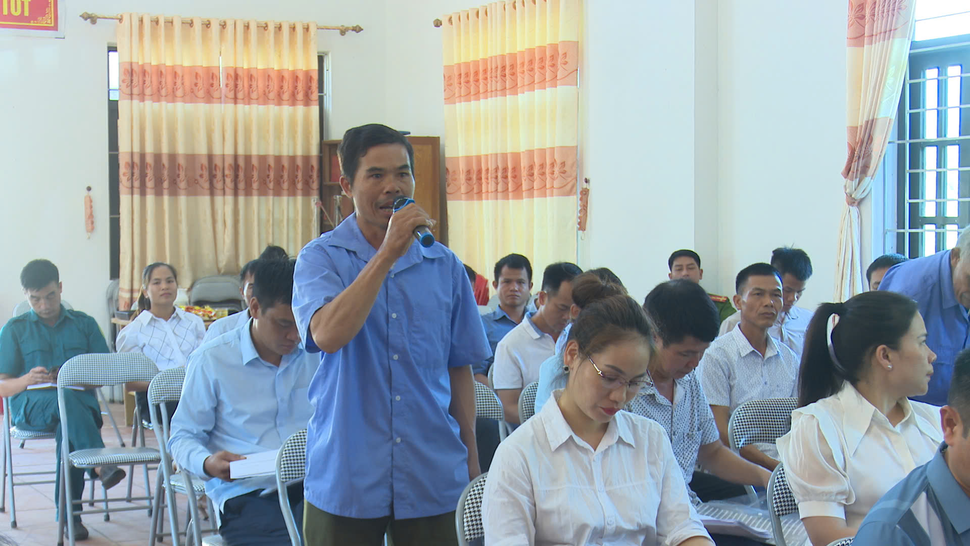 Đại biểu Hội đồng nhân dân tỉnh tiếp xúc cử tri sau kỳ họp giữa năm 2024 tại huyện Chi Lăng