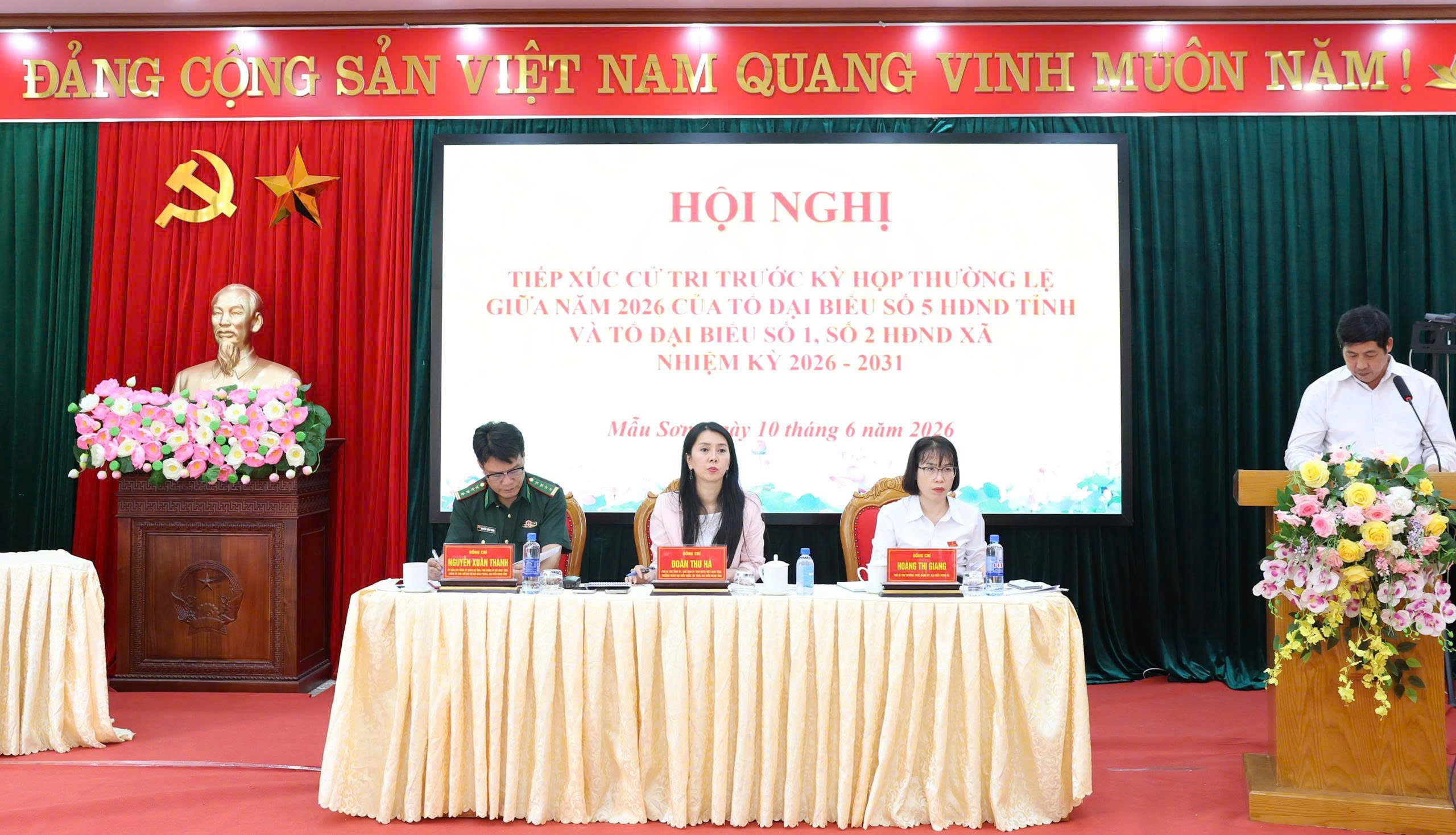 Tổ đại biểu số 5 HĐND tỉnh tiếp xúc cử tri xã Mẫu Sơn