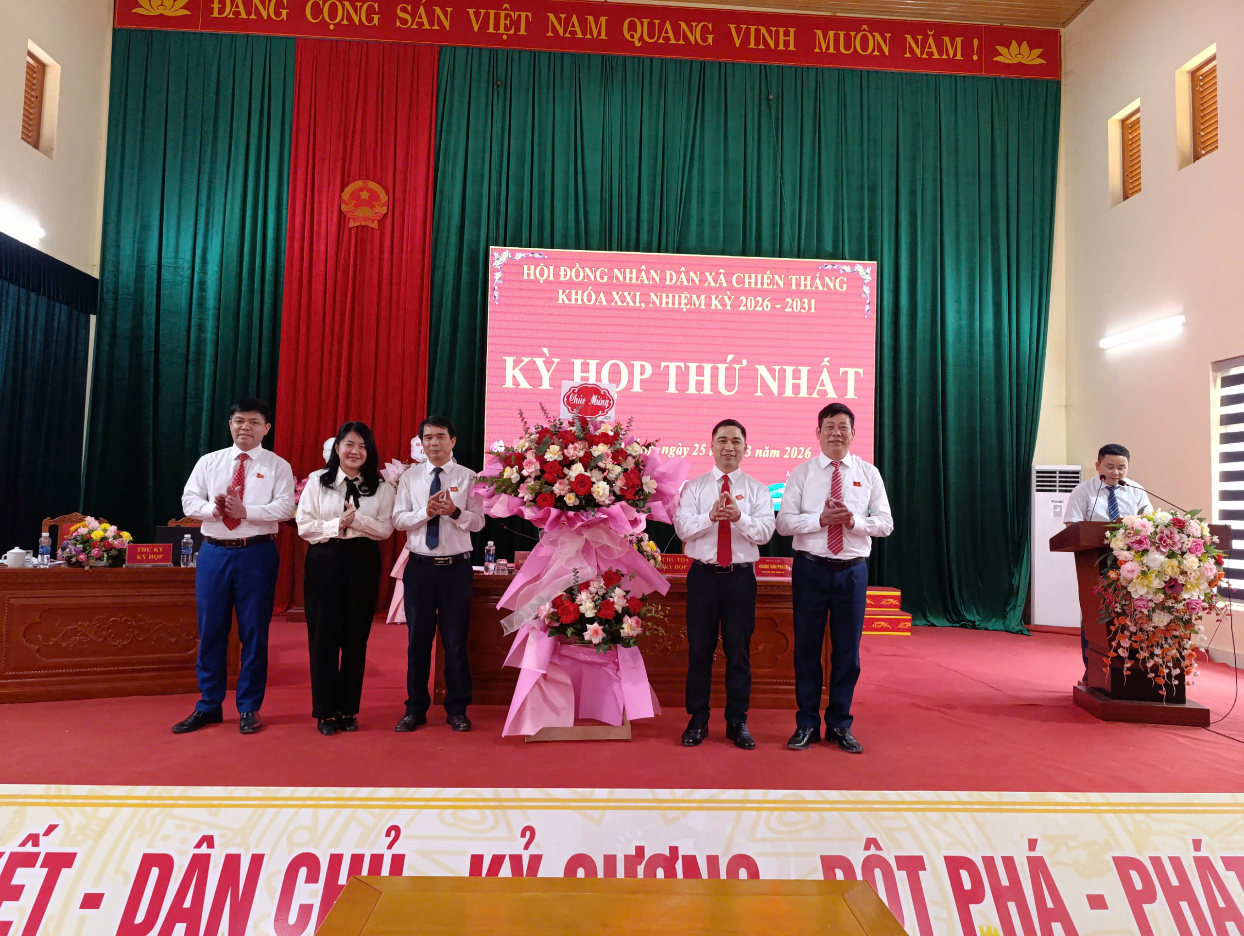 HĐND xã Chiến Thắng họp kỳ thứ nhất, nhiệm kỳ 2026-2031 bầu các chức danh chủ chốt