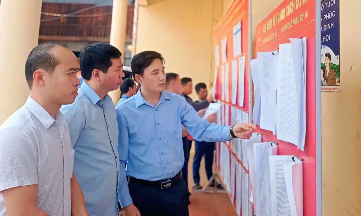 Thường trực HĐND xã Hưng Vũ kiểm tra công tác chuẩn bị bầu cử đại biểu Quốc hội khóa XVI và đại biểu HĐND các cấp nhiệm kỳ 2026 – 2031