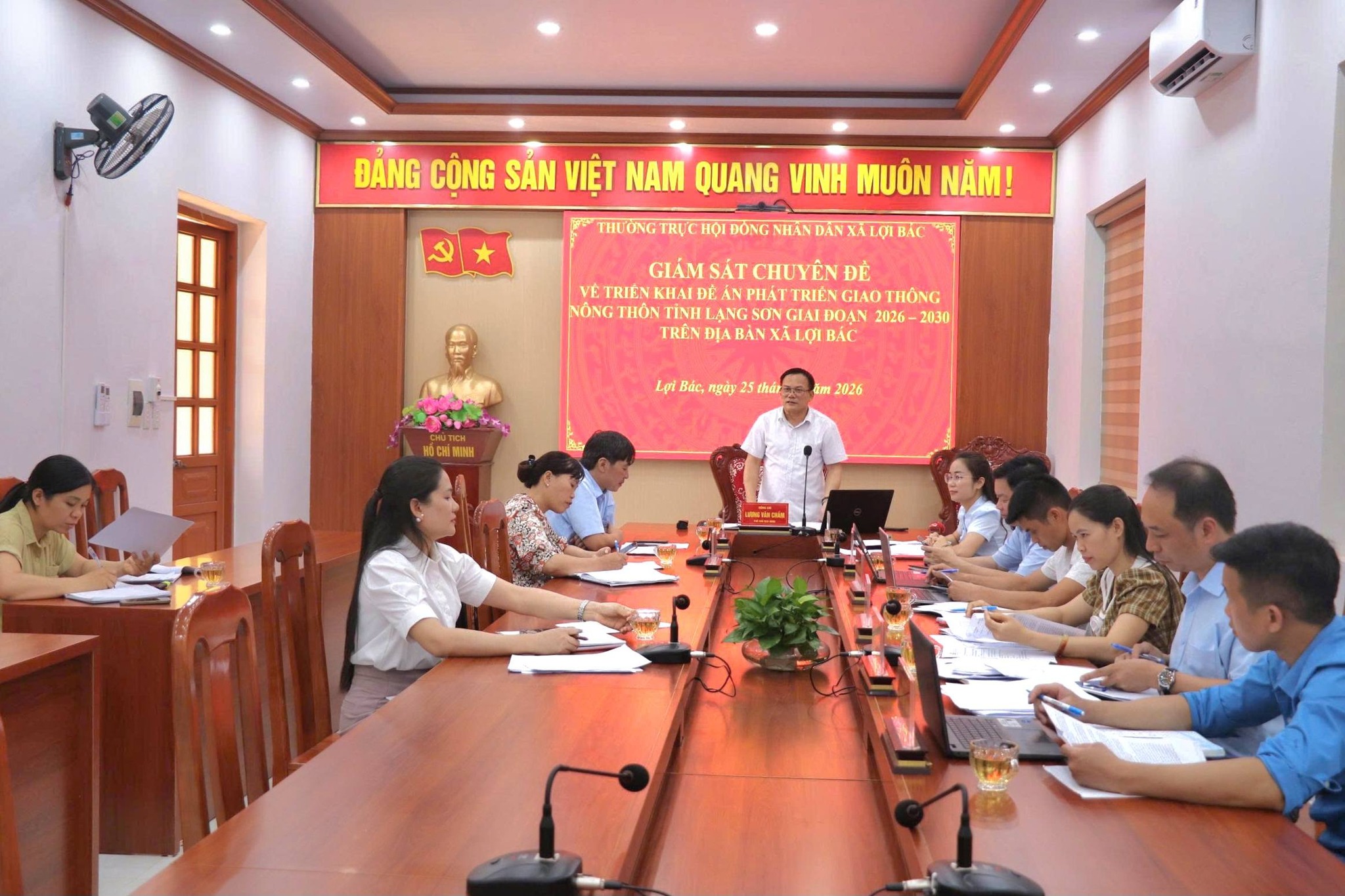 Thường trực HĐND xã Lợi Bác giám sát về việc triển khai  Đề án phát triển giao thông nông thôn tỉnh Lạng Sơn, giai đoạn 2026 - 2030 trên địa bàn xã Lợi Bác