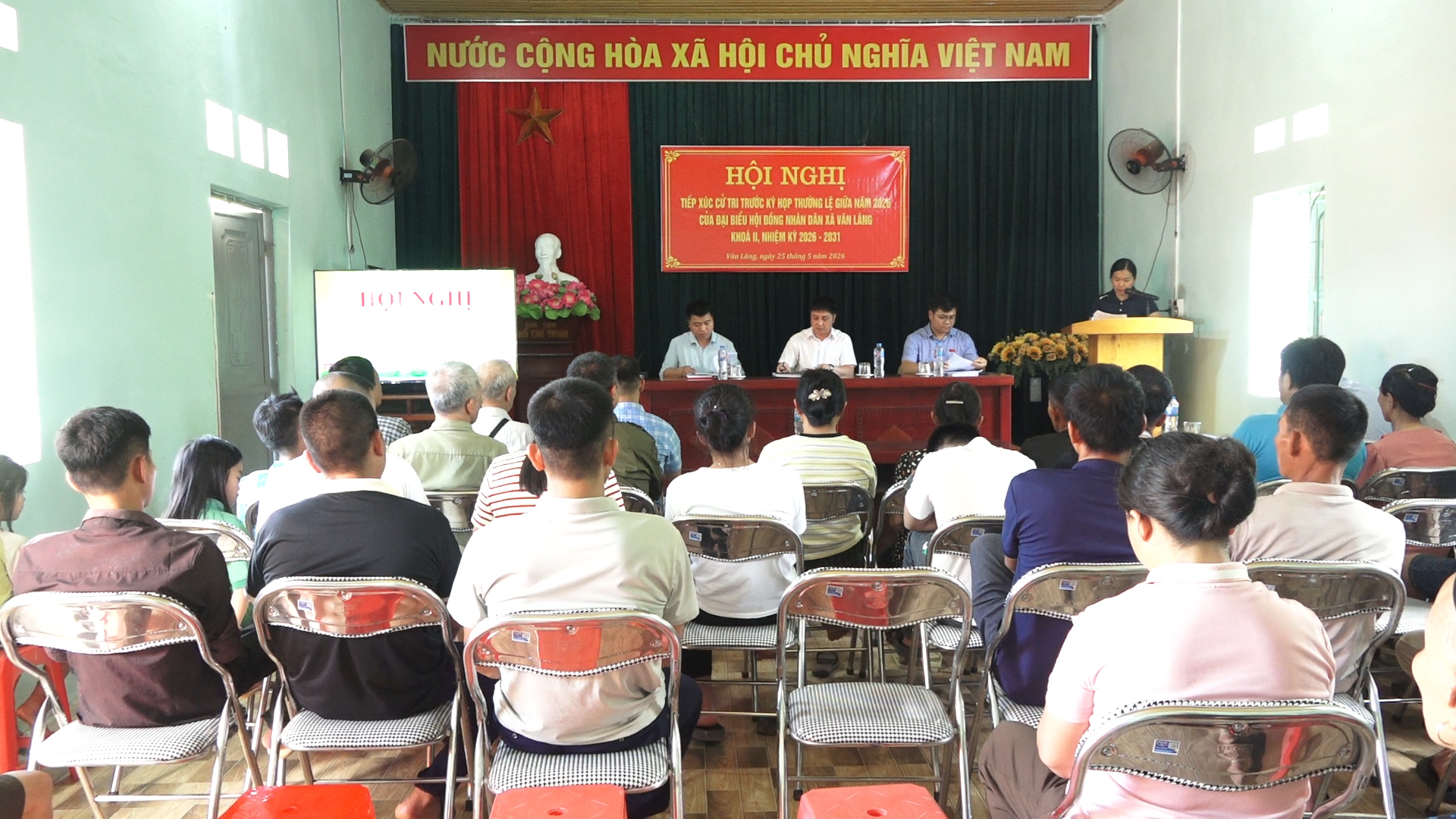 Tổ đại biểu số 2 HĐND xã Văn Lãng tiếp xúc cử tri trước kỳ họp thường lệ giữa năm 2026
